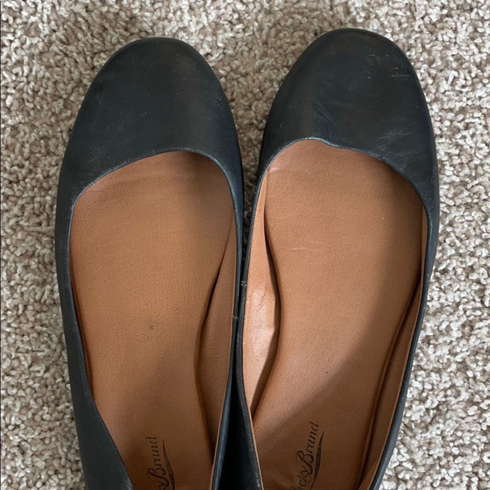 Lucky Brand leather flats